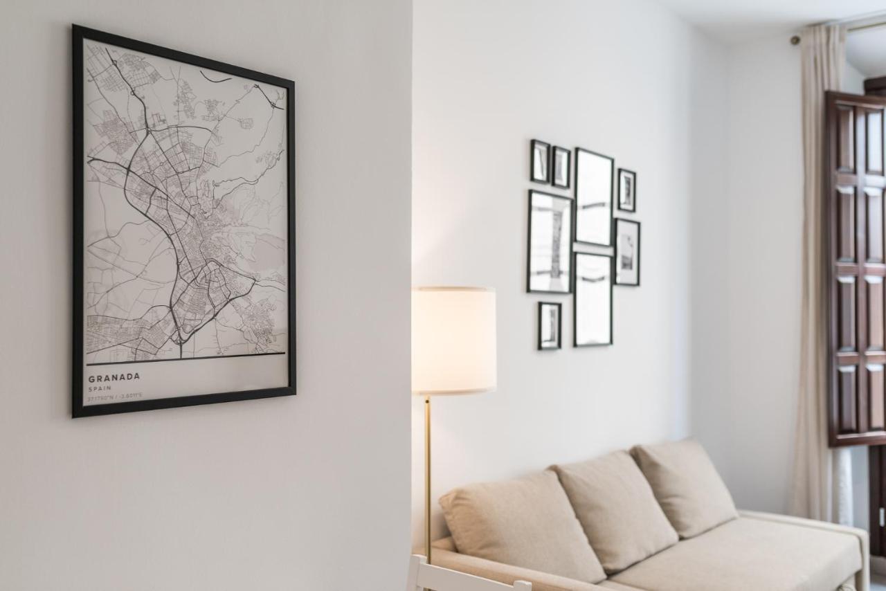 Moderno Apartamento Centro De Granada 2 Luaran gambar