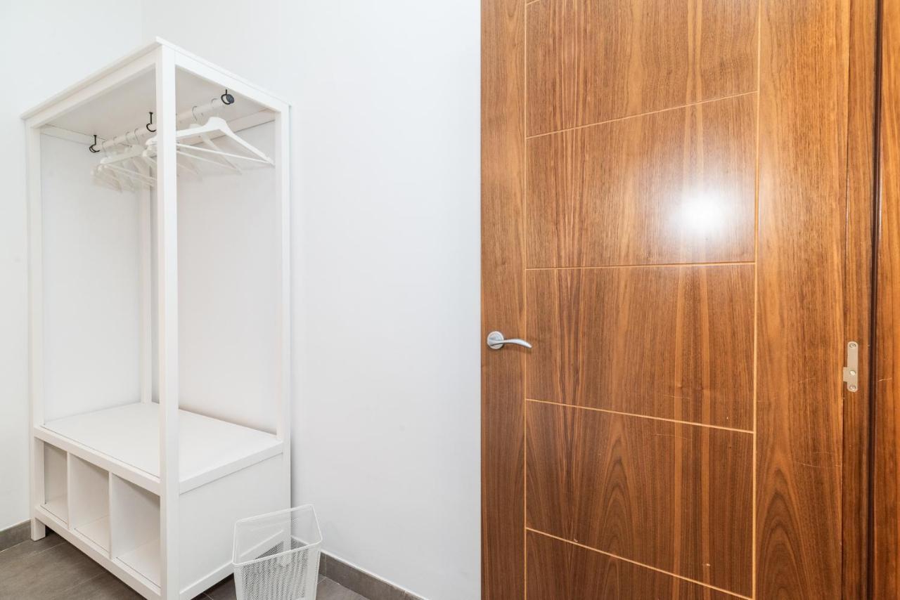 Moderno Apartamento Centro De Granada 2 Luaran gambar