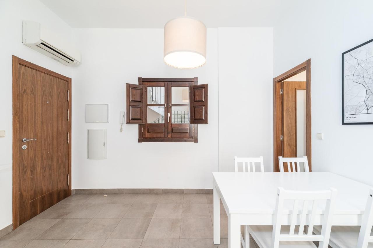 Moderno Apartamento Centro De Granada 2 Luaran gambar