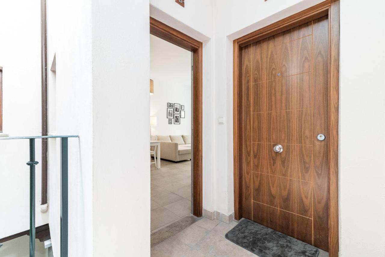 Moderno Apartamento Centro De Granada 2 Luaran gambar