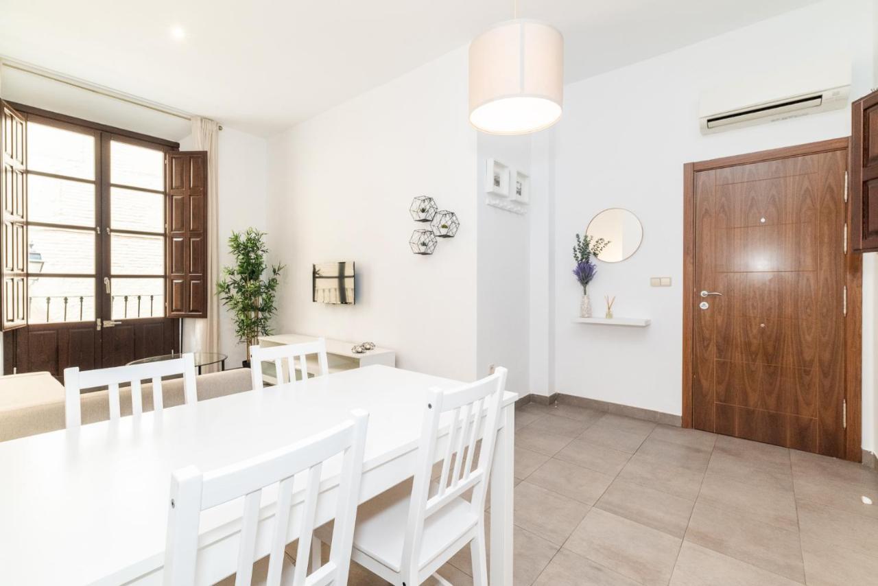 Moderno Apartamento Centro De Granada 2 Luaran gambar