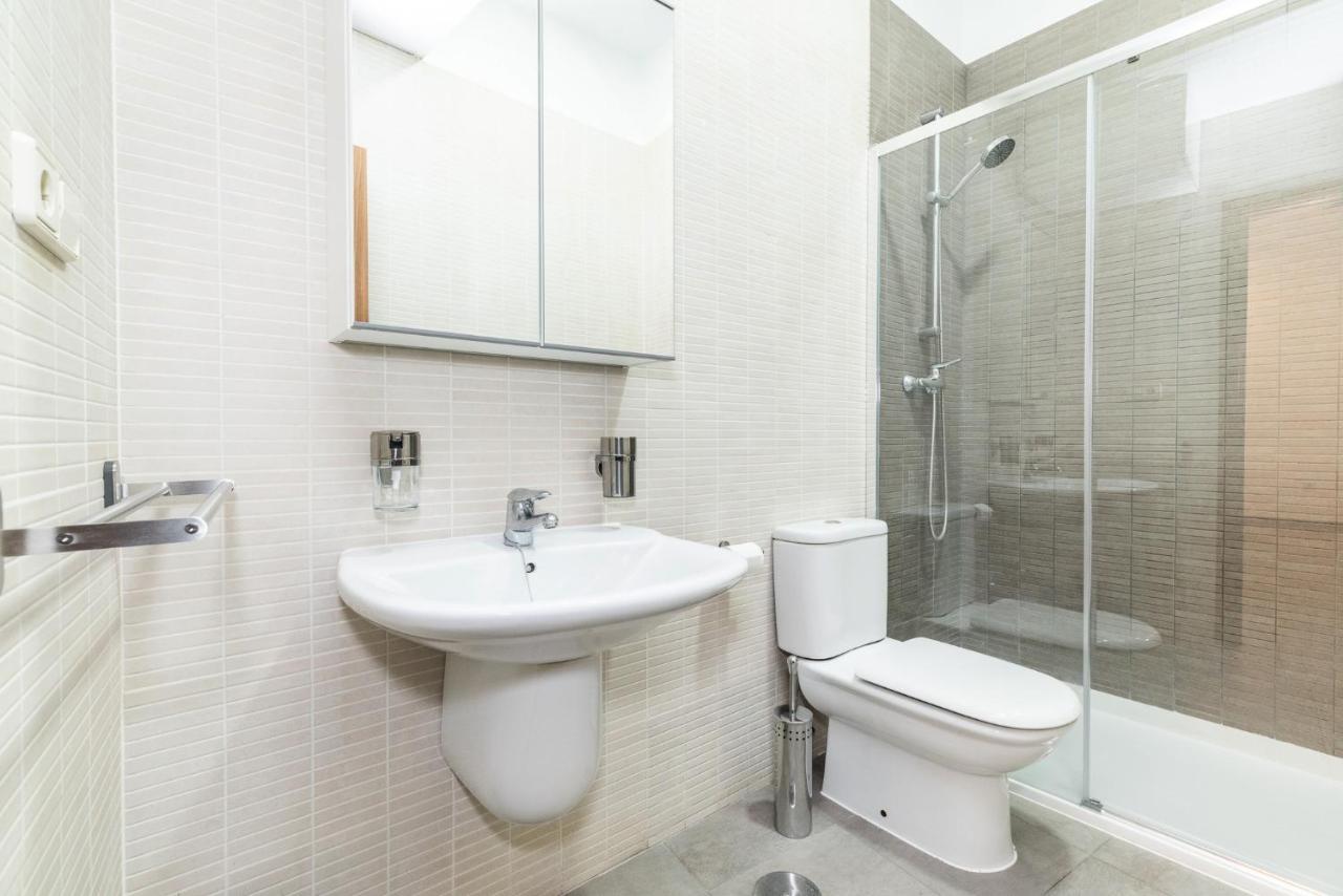 Moderno Apartamento Centro De Granada 2 Luaran gambar